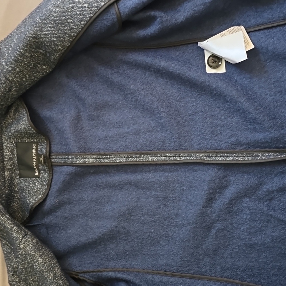 Jacket - Picture 3 of 12